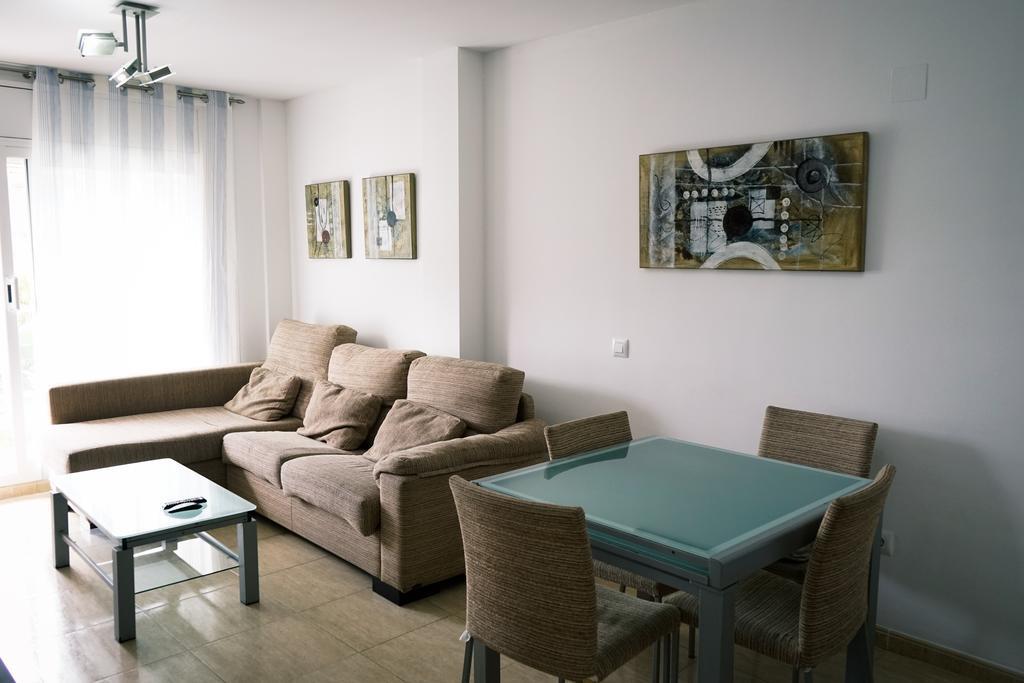 Apartamento Port Marino Камбрильс Экстерьер фото